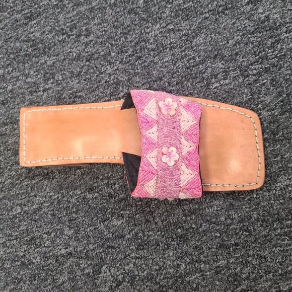 Beaded leather sandal size 7.5 (used) - Picture 5 of 6